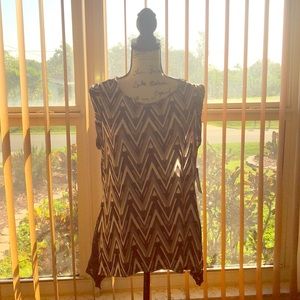 NWT black and white blouse